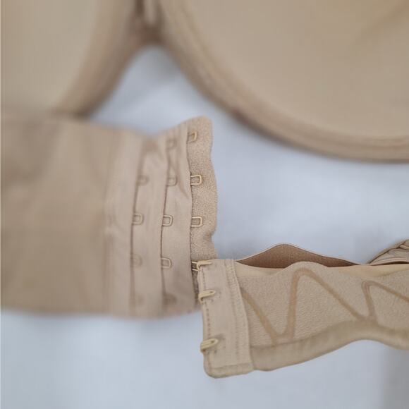 Lane Bryant Cacique Bra 46D Smooth‎ Boost Strapless Push Up Underwired Beige - Picture 3 of 6